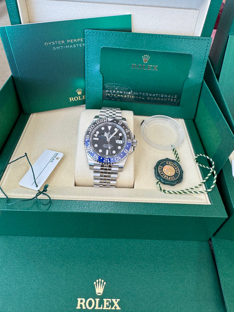 Rolex GMT-Master II "BatGirl" 2026 126710BLNR Jubilee