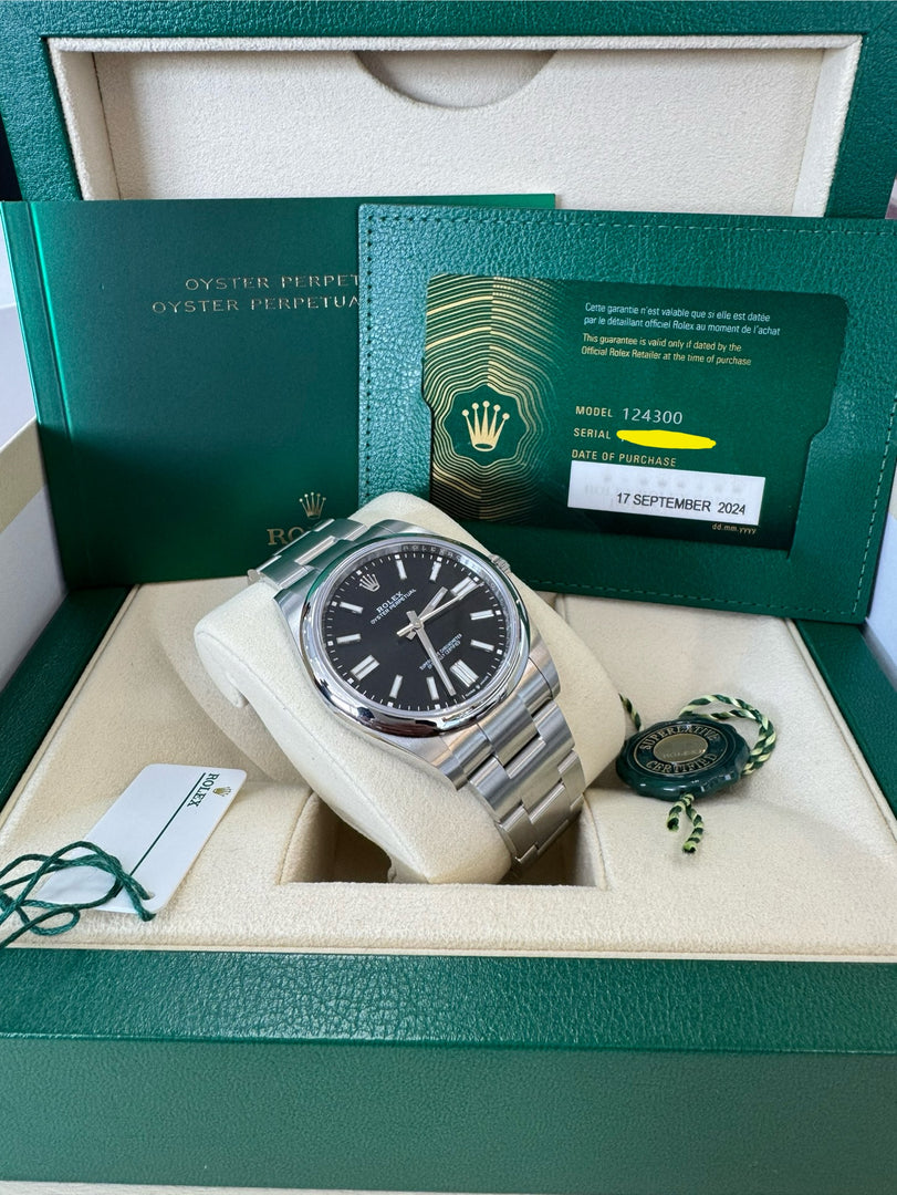 Rolex Oyster Perpetual 41mm 2024  Black Dial 124300