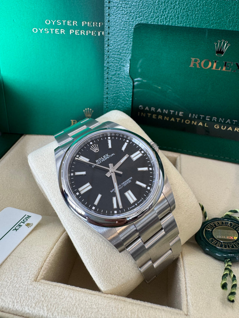 Rolex Oyster Perpetual 41mm 2024  Black Dial 124300