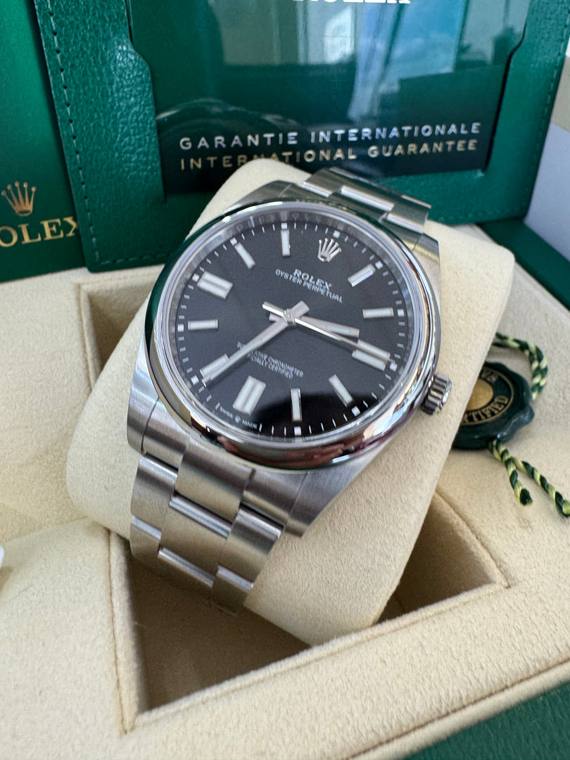 Rolex Oyster Perpetual 41mm 2024  Black Dial 124300