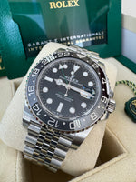 Load image into Gallery viewer, Rolex GMT-Master II &quot;Bruce Wayne&quot; 2024 126710GRNR Jubilee
