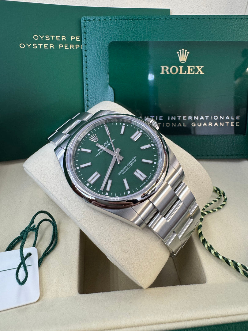 Rolex Oyster Perpetual 41mm 2026 Green Dial 134300