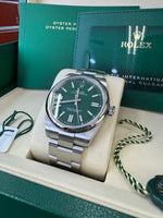 Load image into Gallery viewer, Rolex Oyster Perpetual 41mm 2026 Green Dial 134300