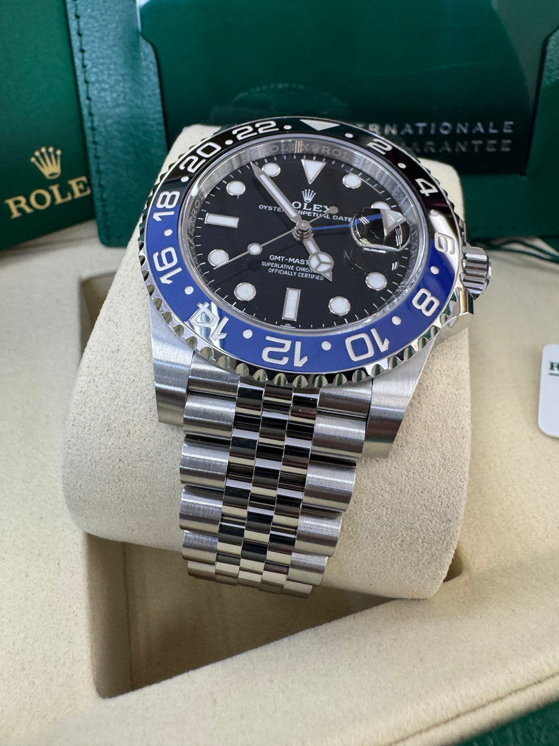 Rolex GMT-Master II "BatGirl" 2026 126710BLNR Jubilee