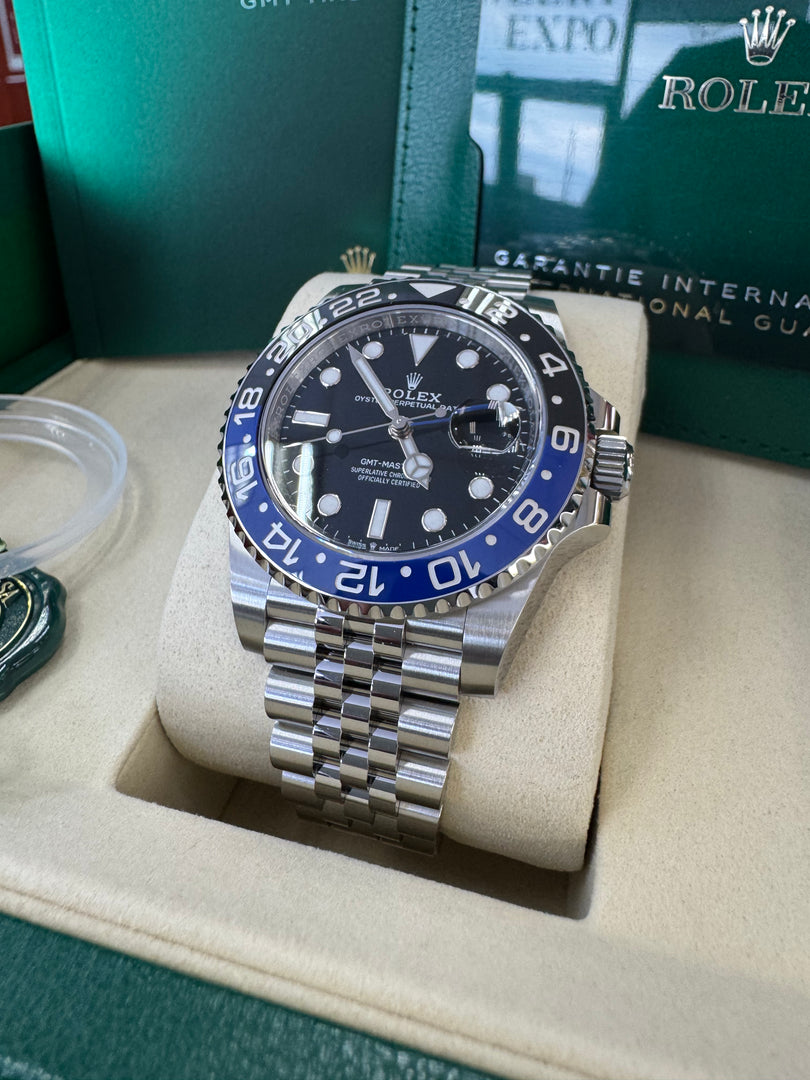 Rolex GMT-Master II "BatGirl" 2026 126710BLNR Jubilee