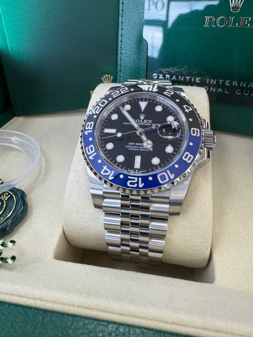 Rolex GMT-Master II "BatGirl" 2026 126710BLNR Jubilee