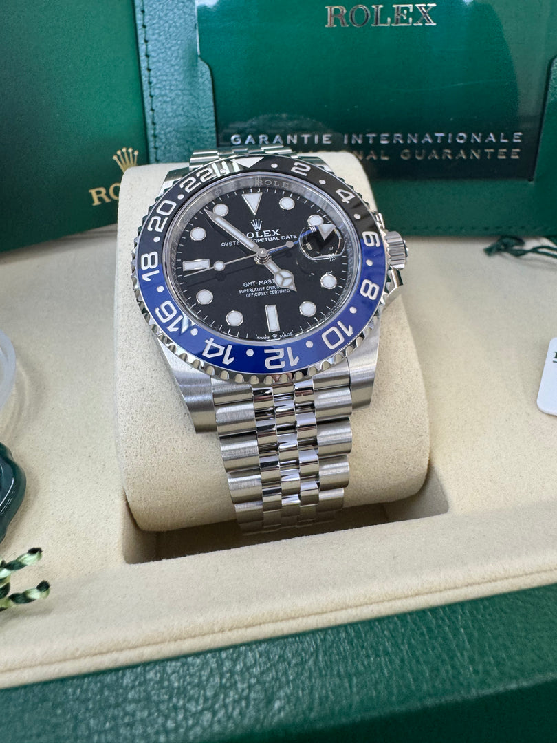 Rolex GMT-Master II "BatGirl" 2026 126710BLNR Jubilee