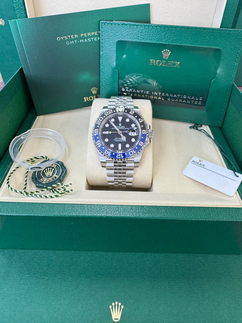 Rolex GMT-Master II "BatGirl" 2026 126710BLNR Jubilee