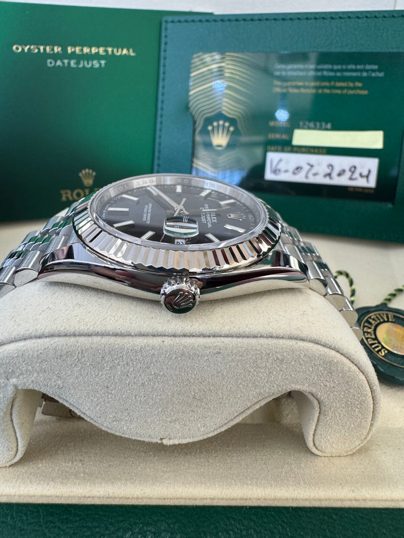 Rolex Datejust 41mm 126334 2024 Blue Index Dial Jubilee