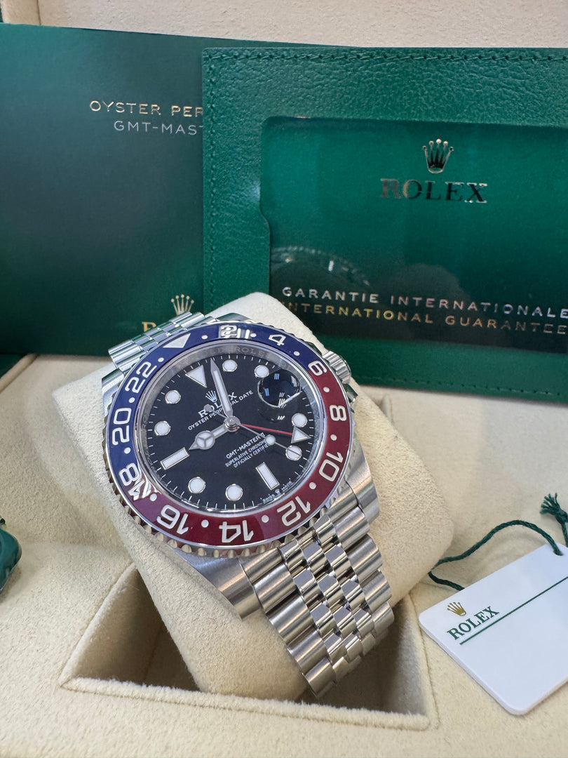 Rolex GMT-Master II "Pepsi" 2024 126710BLRO Jubilee