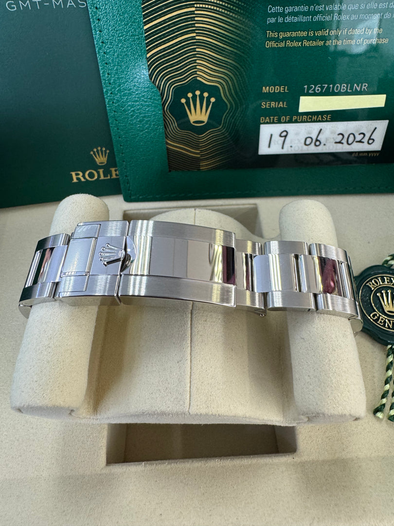 Rolex GMT-Master II "BatGirl" 2026 126710BLNR Oyster