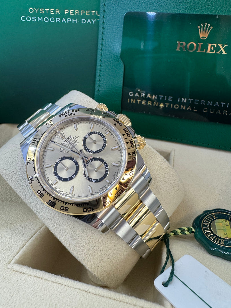 Rolex Daytona 126503 champagne Dial 2024