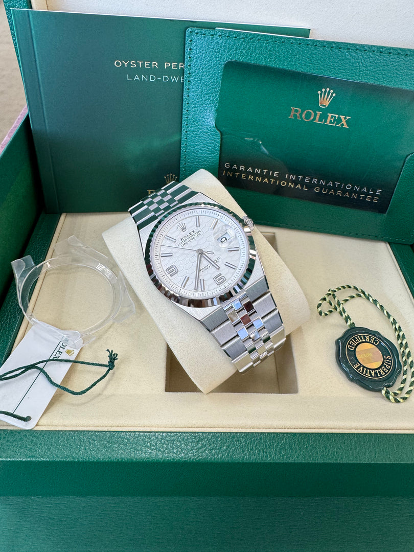 Rolex Land-Dweller 40mm 127334 2026 Silver Honeycomb Dial