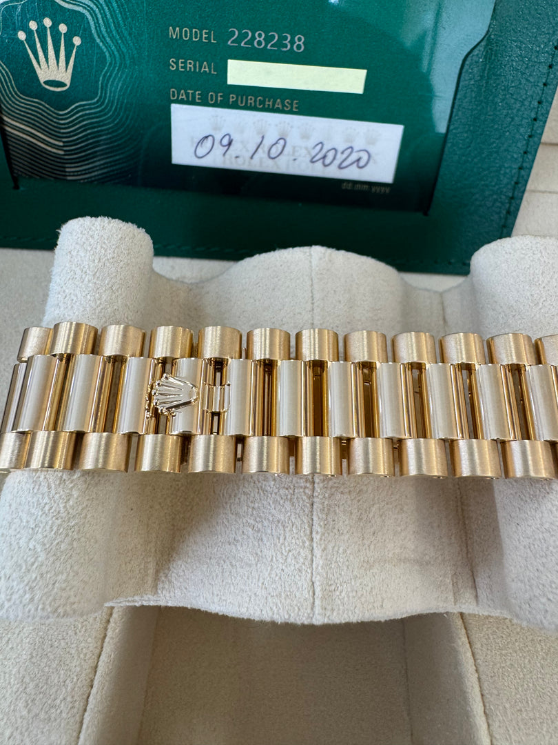 Rolex Day-Date 40 2020 Champagne Diamond Dial 228238