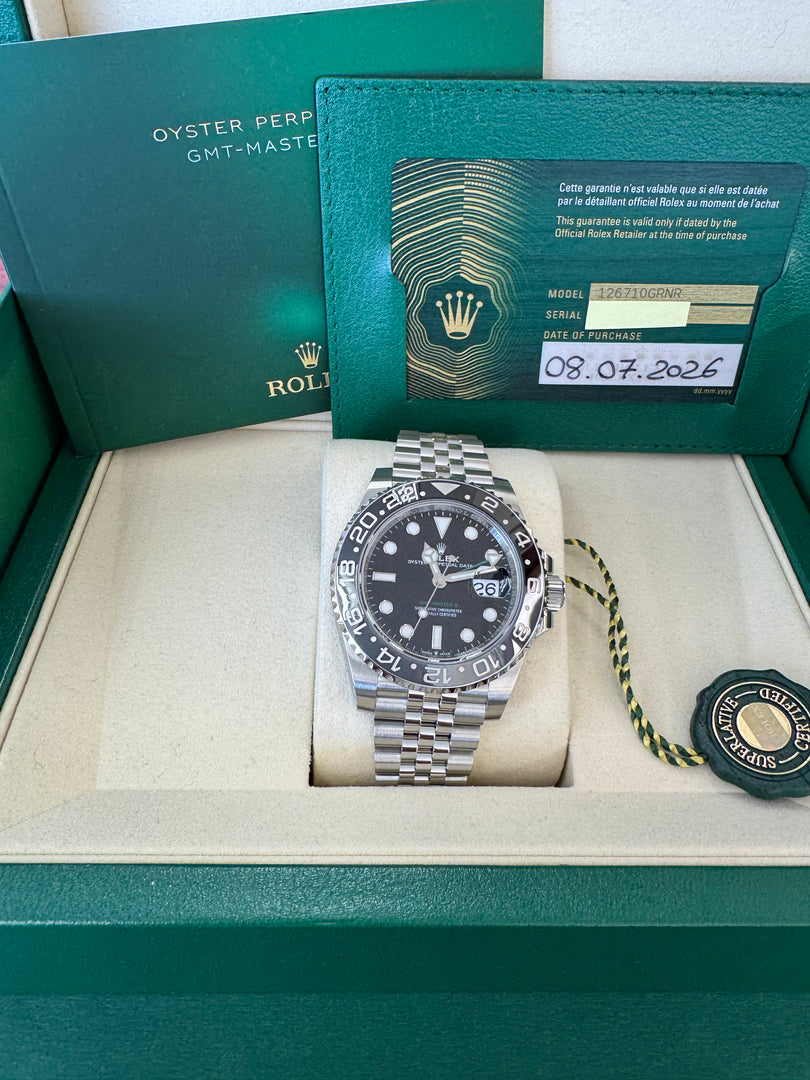 Rolex GMT-Master II "Bruce Wayne" 2026 126710GRNR Jubilee New Wood Card