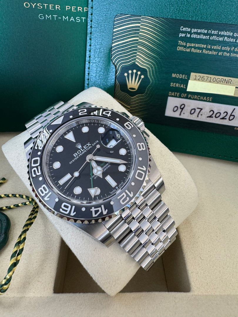 Rolex GMT-Master II "Bruce Wayne" 2026 126710GRNR Jubilee New Wood Card