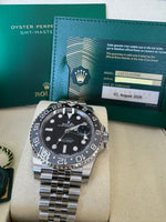 Load image into Gallery viewer, Rolex GMT-Master II "Bruce Wayne" 2026 126710GRNR Jubilee Full Stickers New Wood Card