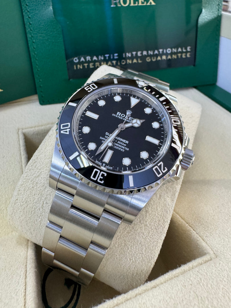 Rolex Submariner (No Date) 124060 2024