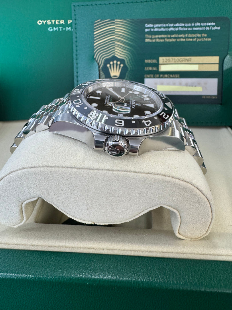 Rolex GMT-Master II "Bruce Wayne" 2026 126710GRNR Jubilee Full Stickers