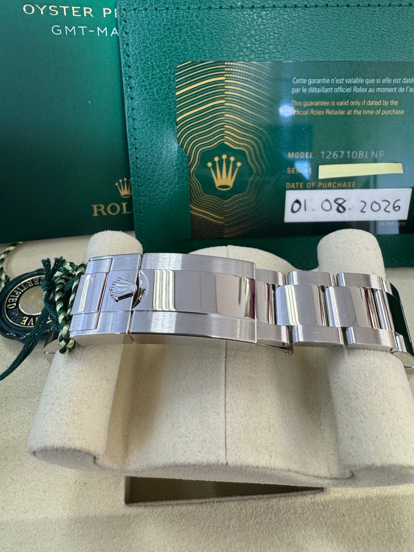 Rolex GMT-Master II "Batman" 2026 126710BLNR Oyster