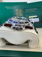 Load image into Gallery viewer, Rolex GMT-Master II "Batman" 2026 126710BLNR Oyster