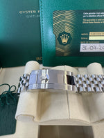 Load image into Gallery viewer, Rolex GMT-Master II "Sprite" 2026 126720VTNR Jubilee New Wood Card