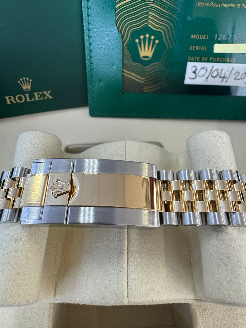 Rolex GMT-Master II 2026 126713GRNR "Zombie"
