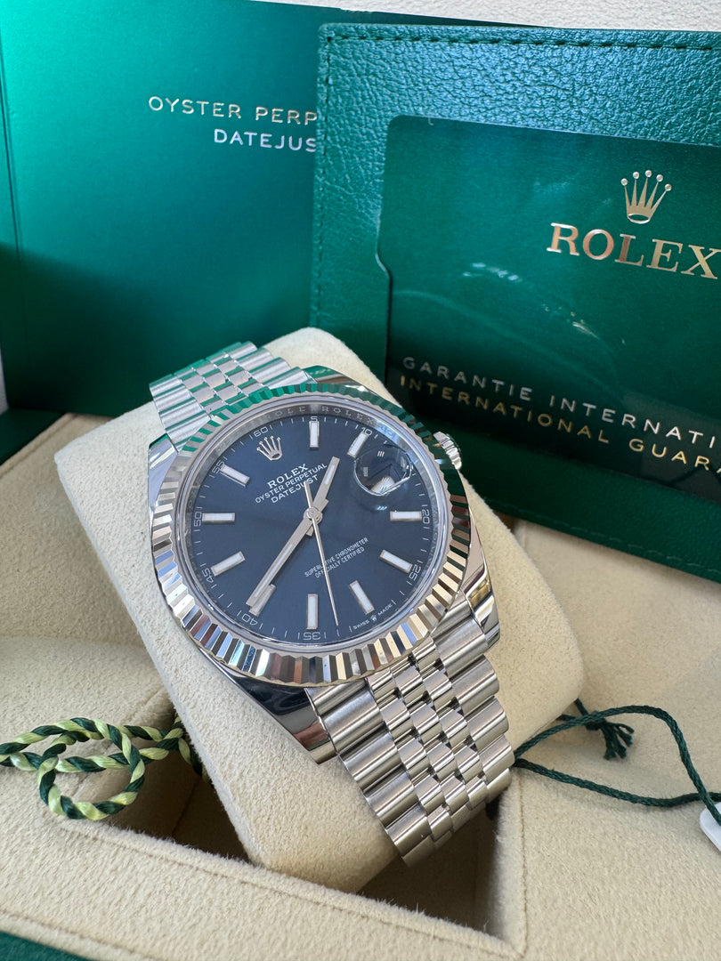 Rolex Datejust 41mm 126334 2025 Blue Index Dial Jubilee