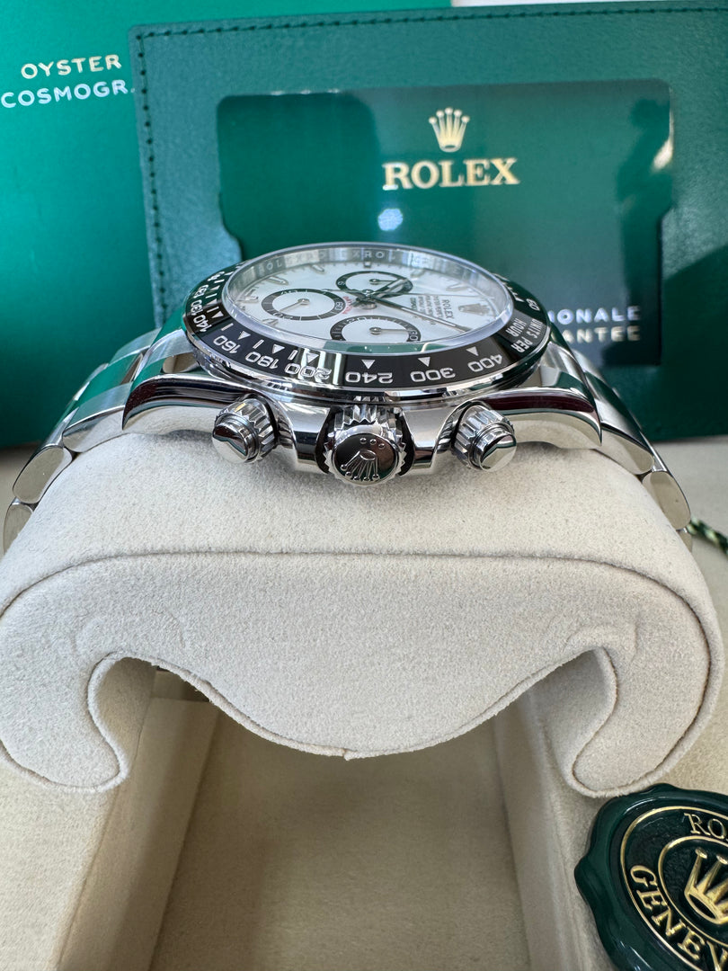 Rolex Daytona 126500LN 2025 "Panda" New Release