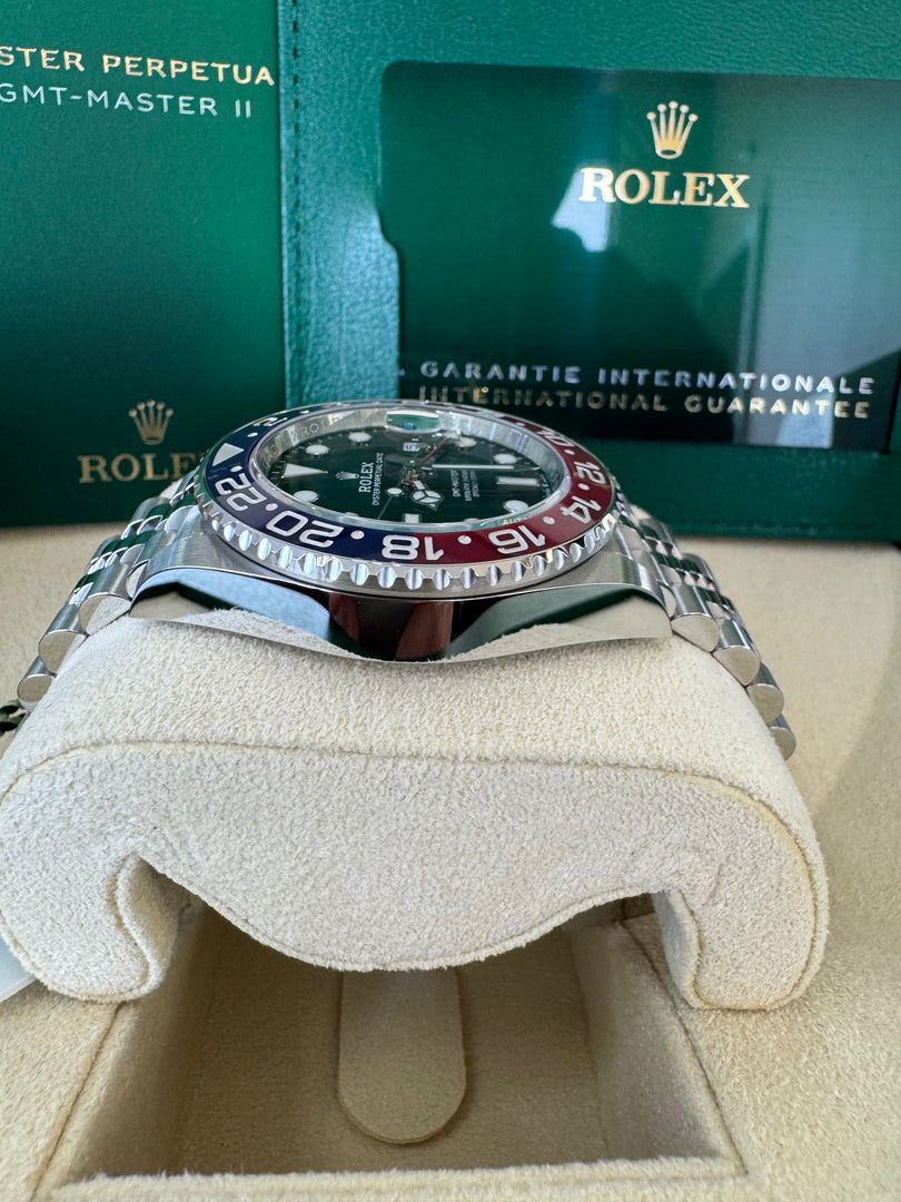 Rolex GMT-Master II "Pepsi" 2025 126710BLRO Jubilee