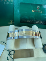 Load image into Gallery viewer, Rolex Datejust 41 Champagane Diamond Dial 126333 2025 Oyster
