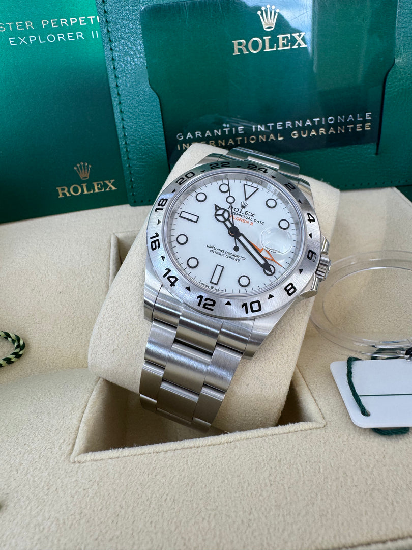 Rolex Explorer II 226570 2024 White Dial "Polar"