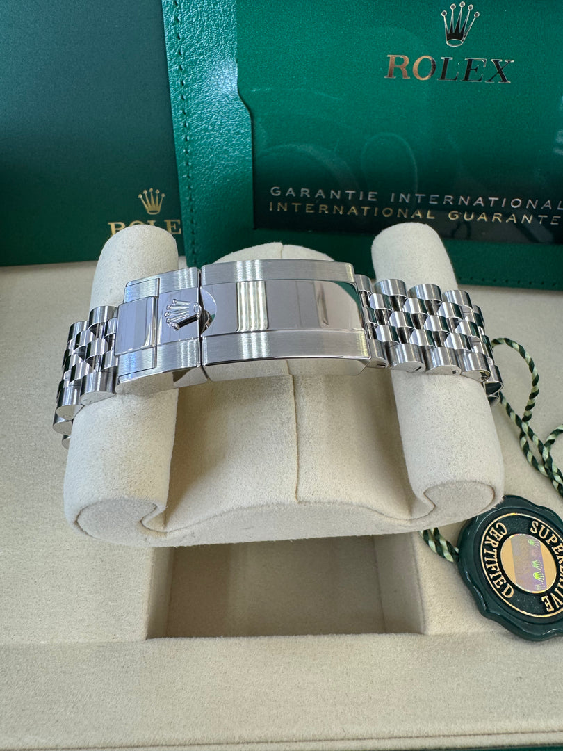 Rolex GMT-Master II "BatGirl" 2025 126710BLNR Jubilee
