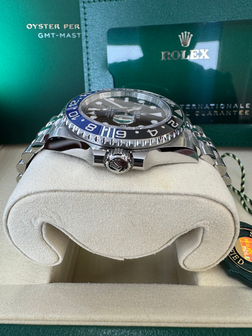 Rolex GMT-Master II "BatGirl" 2025 126710BLNR Jubilee