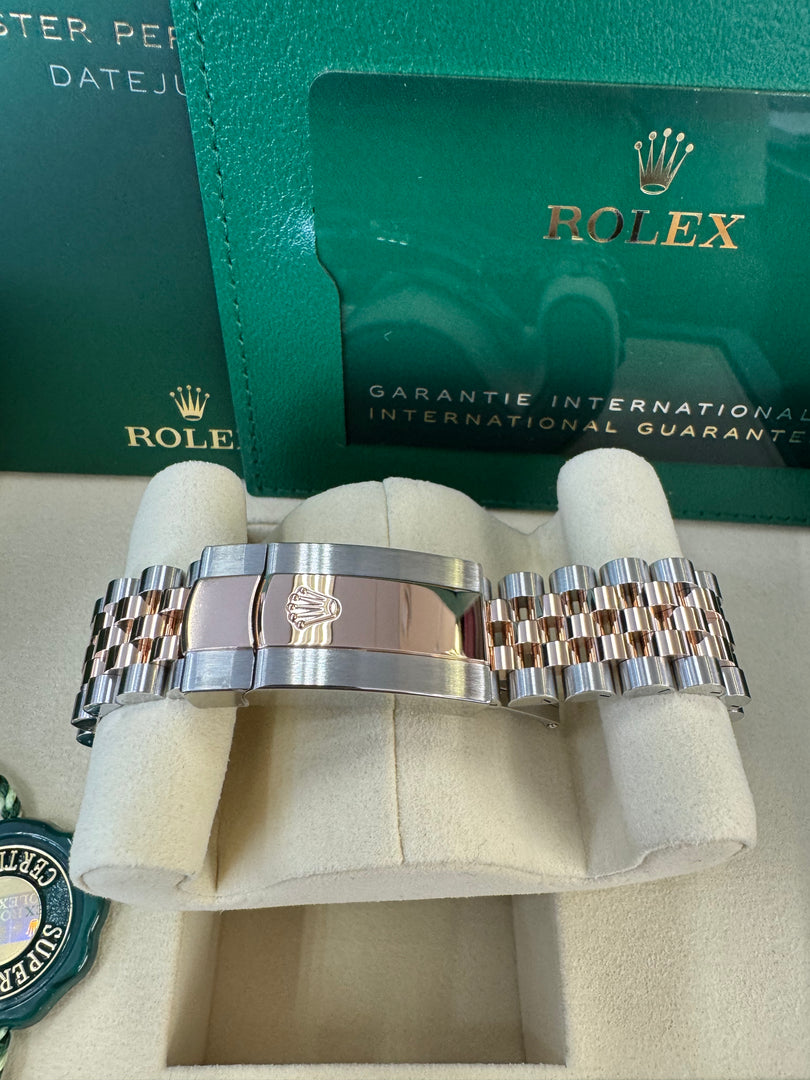 Rolex Datejust 41 Sundust Diamond Dial 126331 2025 Jubilee