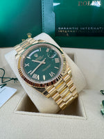 Load image into Gallery viewer, Rolex Day-Date 40 2025 Green &quot;Money Dial&quot; 228238
