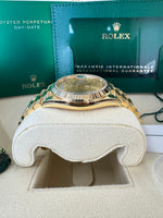 Load image into Gallery viewer, Rolex Day-Date 40 2023 Champagne Roman Dial 228238
