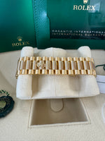 Load image into Gallery viewer, Rolex Day-Date 40 2023 Champagne Roman Dial 228238
