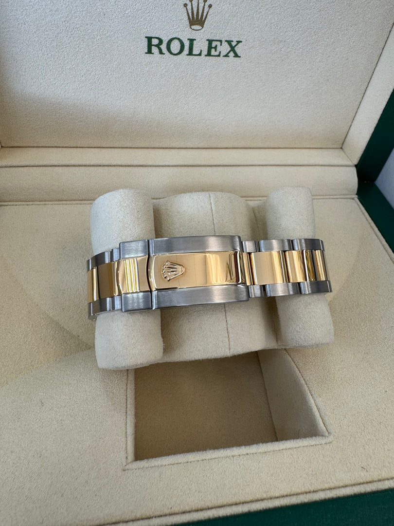Rolex Datejust 41 Wimbeldon Dial Oyster 116333 2015
