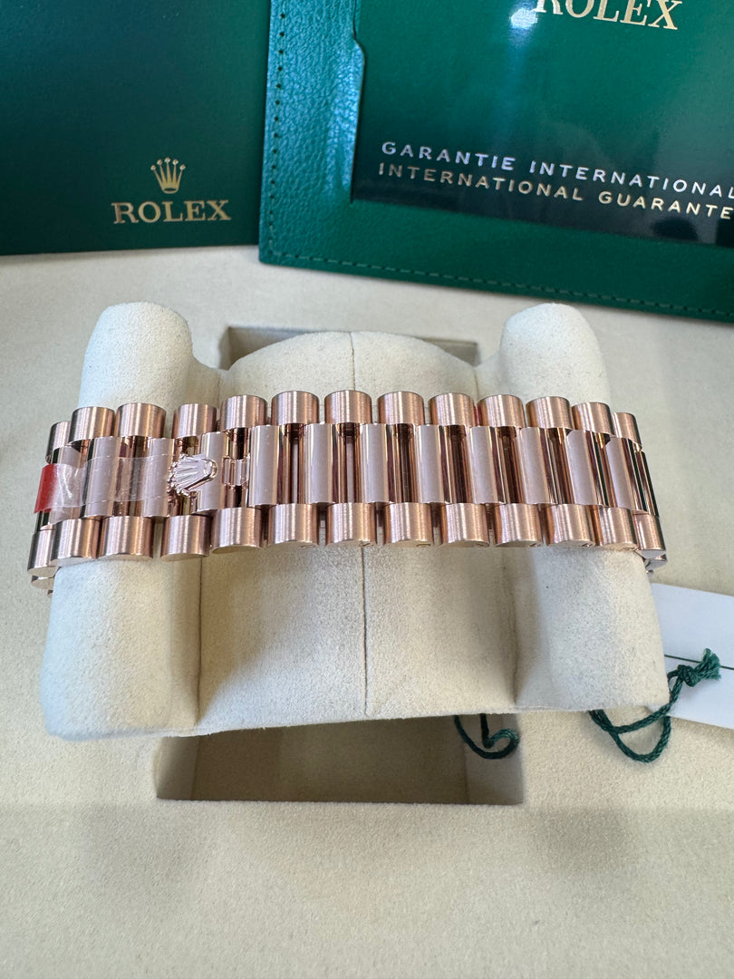 Rolex Day-Date 40 Ombre Dial 228235 2025