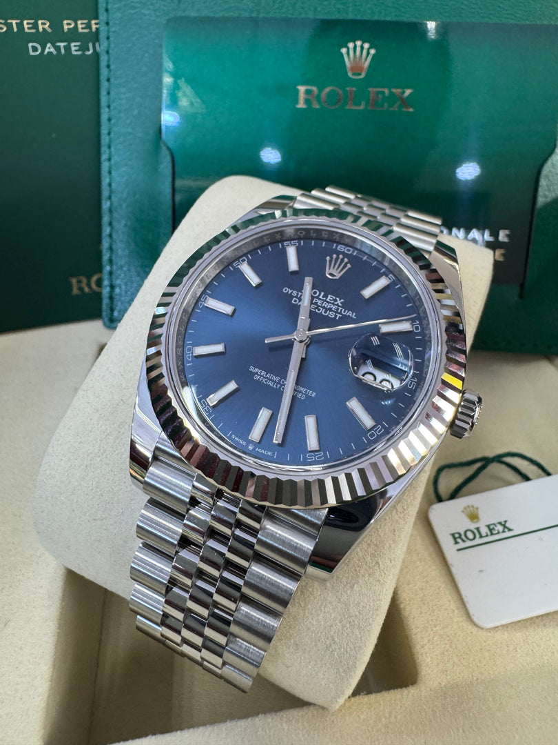 Rolex Datejust 41mm 126334 2025 Blue Index Dial Jubilee