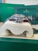 Load image into Gallery viewer, Rolex GMT-Master II &quot;Bruce Wayne&quot; 2025 126710GRNR Jubilee
