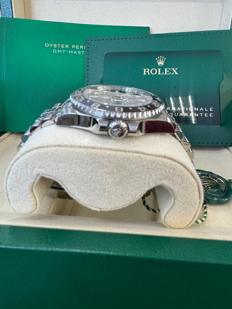 Rolex GMT-Master II "Bruce Wayne" 2025 126710GRNR Jubilee