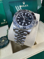 Load image into Gallery viewer, Rolex GMT-Master II &quot;Bruce Wayne&quot; 2025 126710GRNR Jubilee
