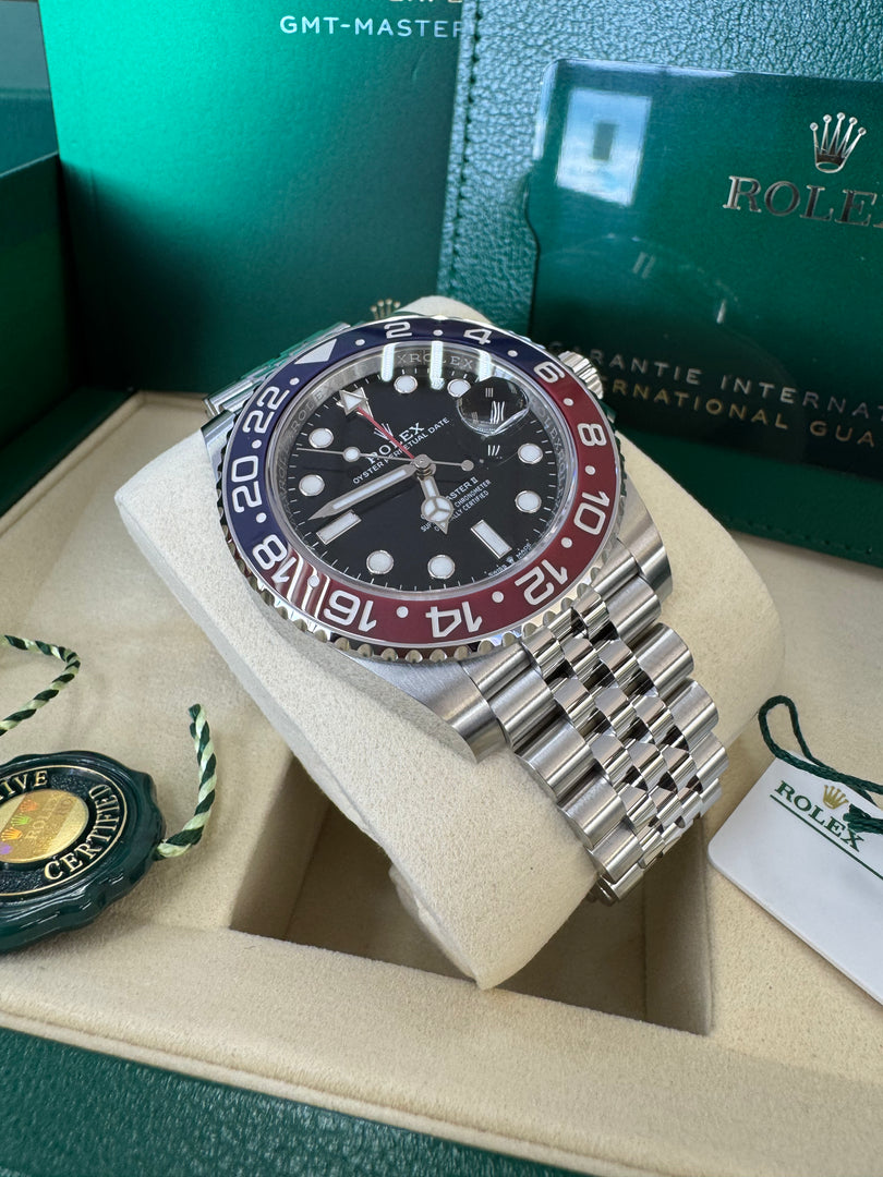 Rolex GMT-Master II "Pepsi" 2025 126710BLRO Jubilee