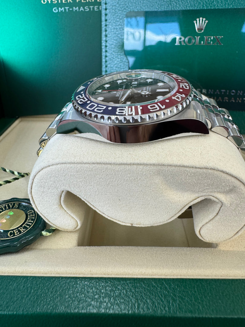 Rolex GMT-Master II "Pepsi" 2025 126710BLRO Jubilee