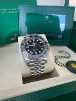 Load image into Gallery viewer, Rolex GMT-Master II &quot;Bruce Wayne&quot; 2025 126710GRNR Jubilee
