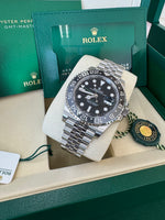 Load image into Gallery viewer, Rolex GMT-Master II &quot;Bruce Wayne&quot; 2025 126710GRNR Jubilee
