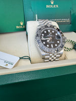 Load image into Gallery viewer, Rolex GMT-Master II &quot;Bruce Wayne&quot; 2025 126710GRNR Jubilee
