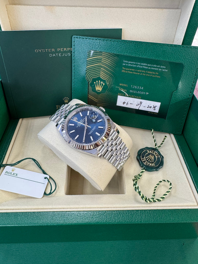 Rolex Datejust 41mm 126334 2025 Blue Index Dial Jubilee